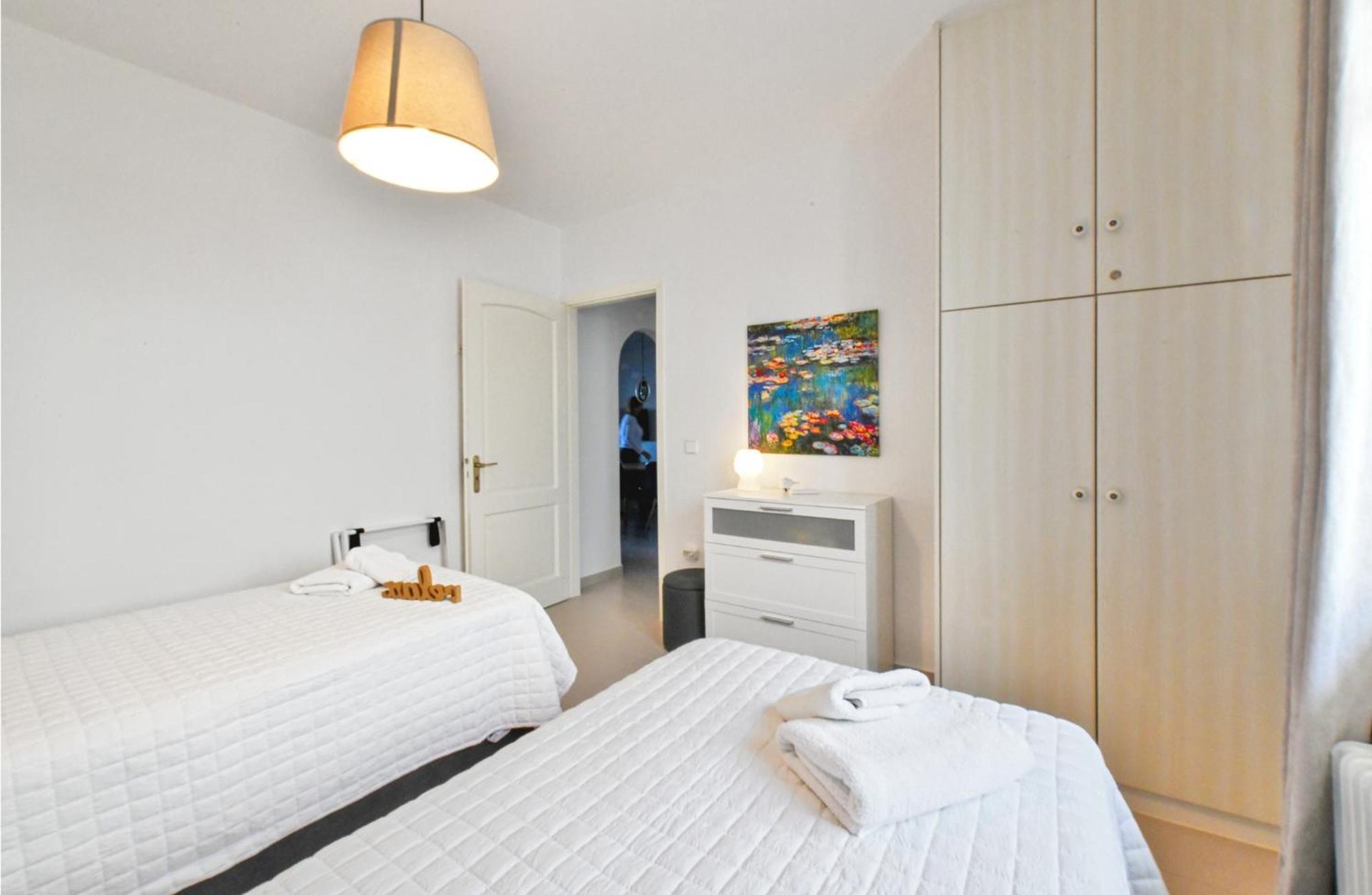 Amazing 2 Bedroom Apartment Overlooking The Marina Of Vourkárion Eksteriør billede